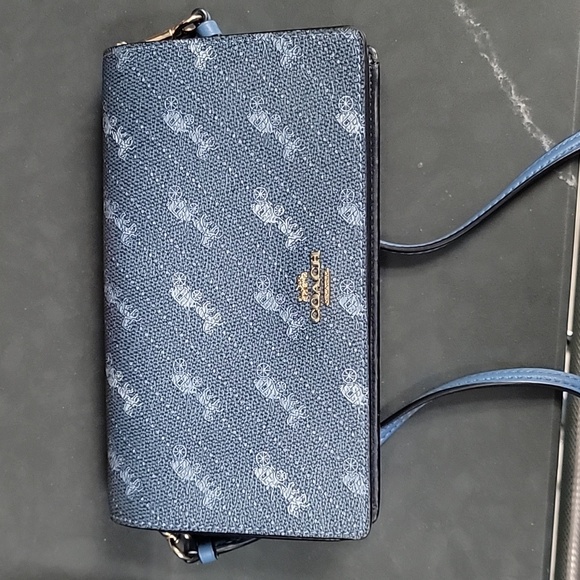 Coach blue backpack and matching wallet - Picture 4 of 6